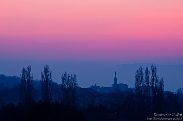 Upie à la tombée de la nuit